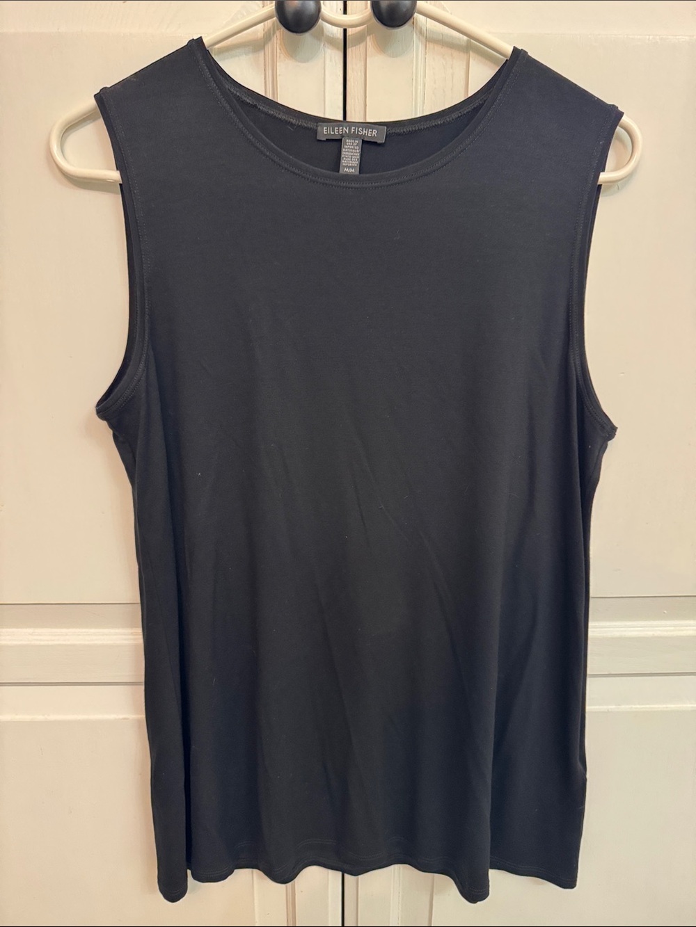 Eileen Fisher Black Crewneck Sleeveless Tank. Classic size M